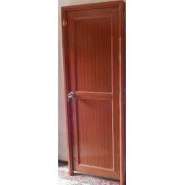 PUERTA PLASTICA DERECHA MARRON